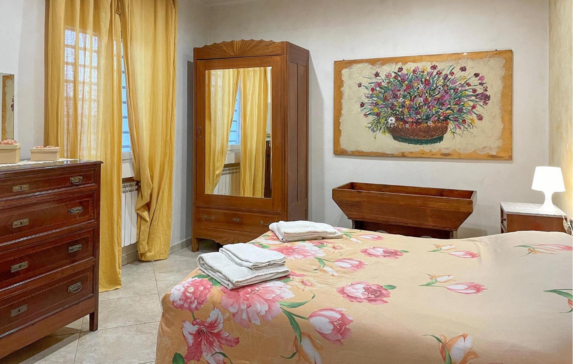 Awesome Apartment In Bari With Wifi Kültér fotó